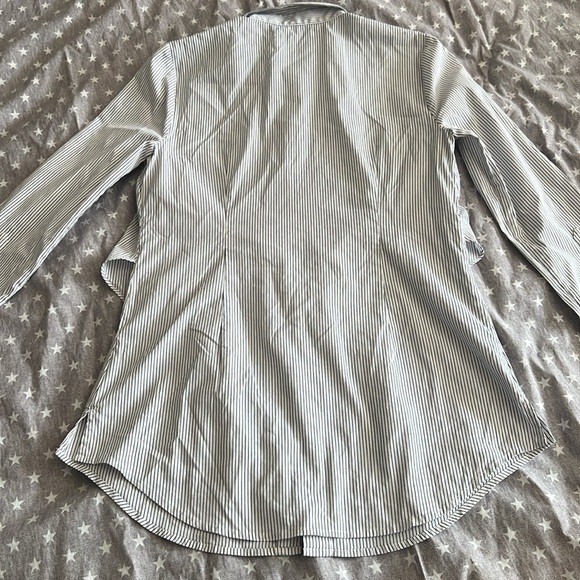 White House Black Market tie front tunic, white/black French cuffs - size 4 - Picture 8 of 9